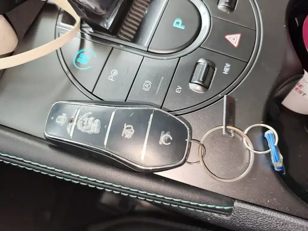 BYD Seal 06 — фото 10