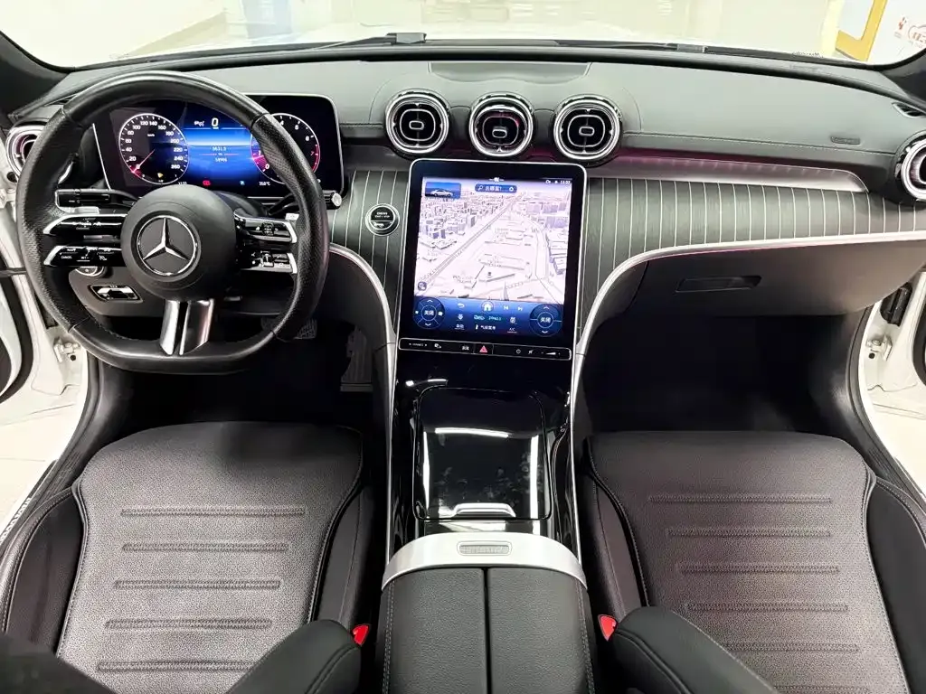Mercedes-Benz C-Class — фото 10