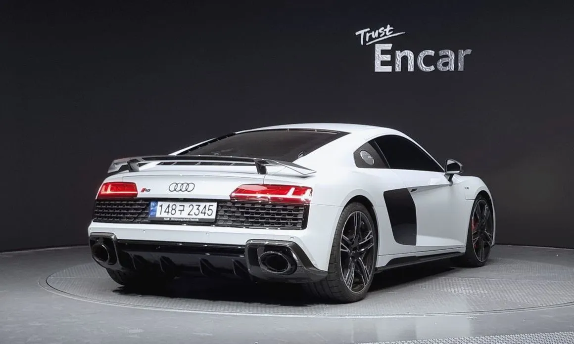 Audi R8 — фото 3