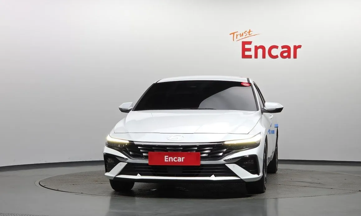 Hyundai AVANTE — фото 4