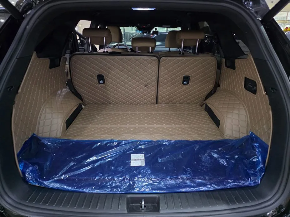Kia Sorento — фото 10