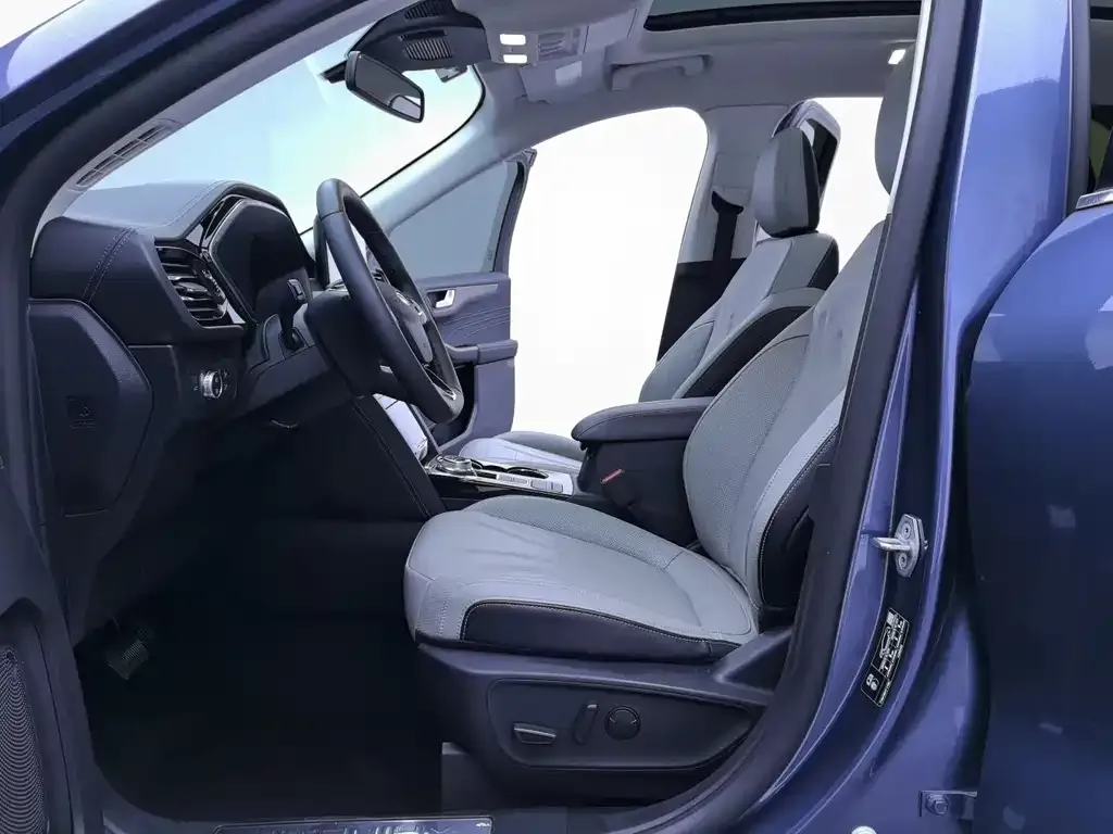 Ford Escape — фото 6