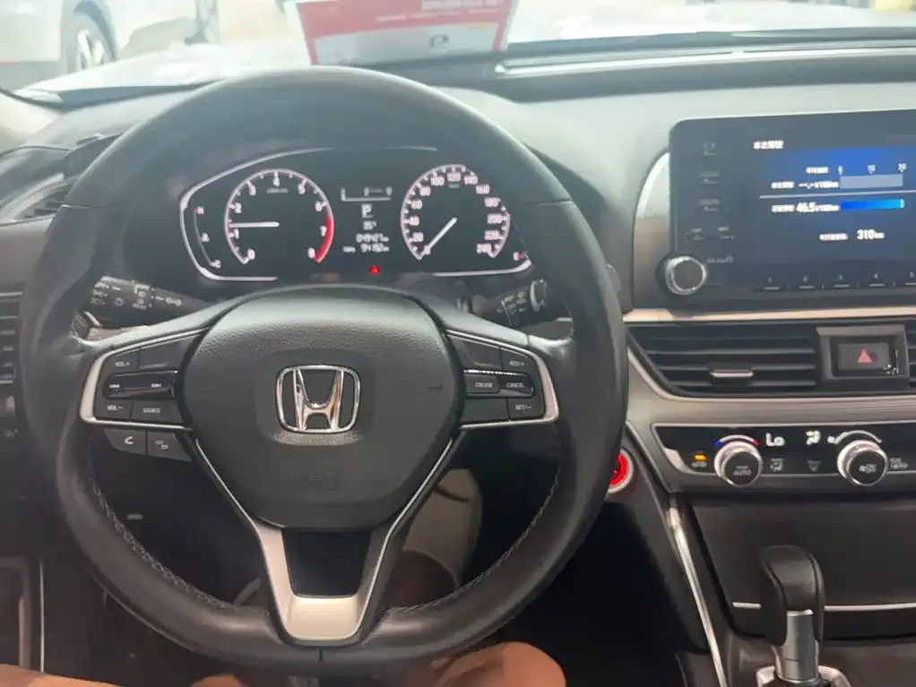 Honda Accord — фото 5