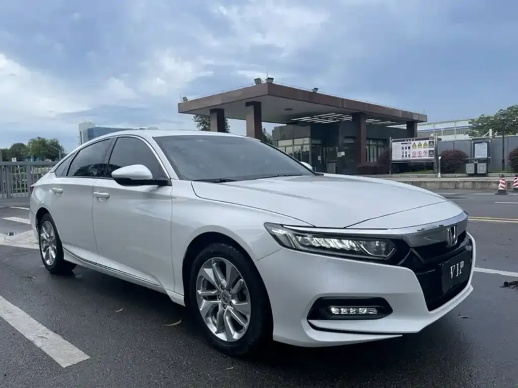Honda Accord — фото 2
