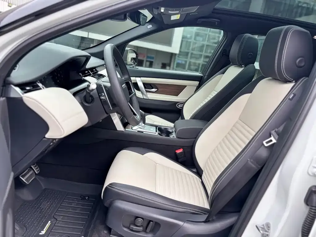 Land Rover Discovery Sport Hybrid — фото 2