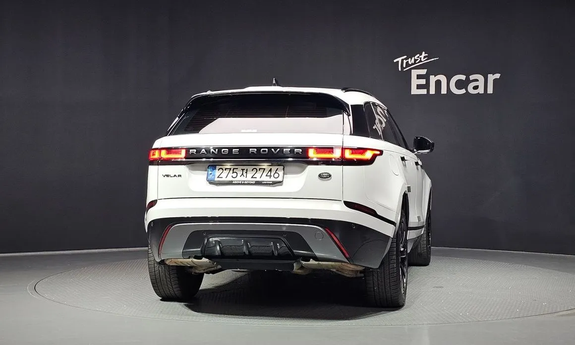 Land Rover Range Rover Velar — фото 5