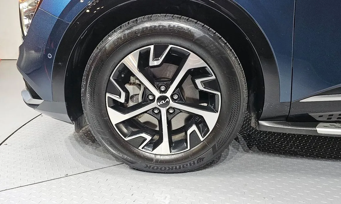 Kia Sportage — фото 8