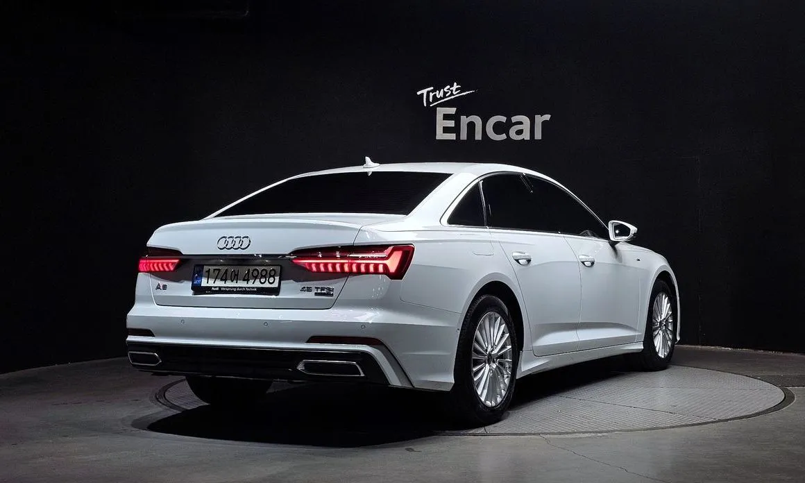 Audi A6 — фото 7