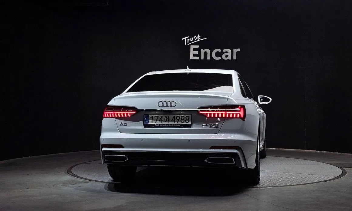 Audi A6 — фото 5
