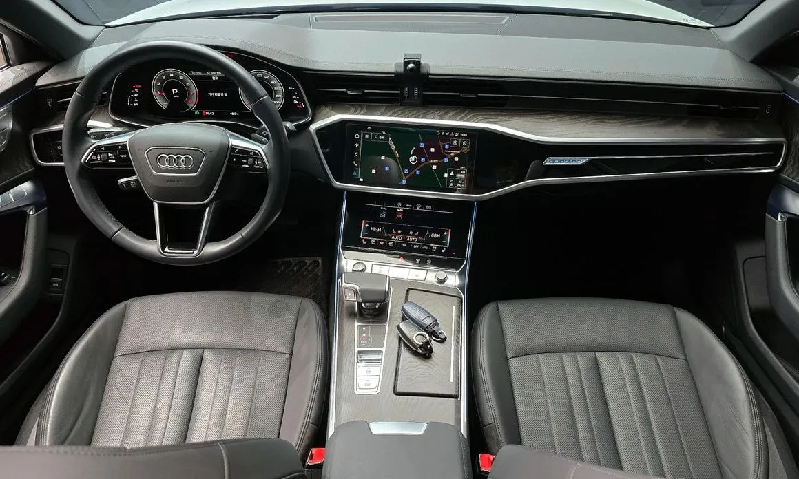 Audi A6 — фото 8