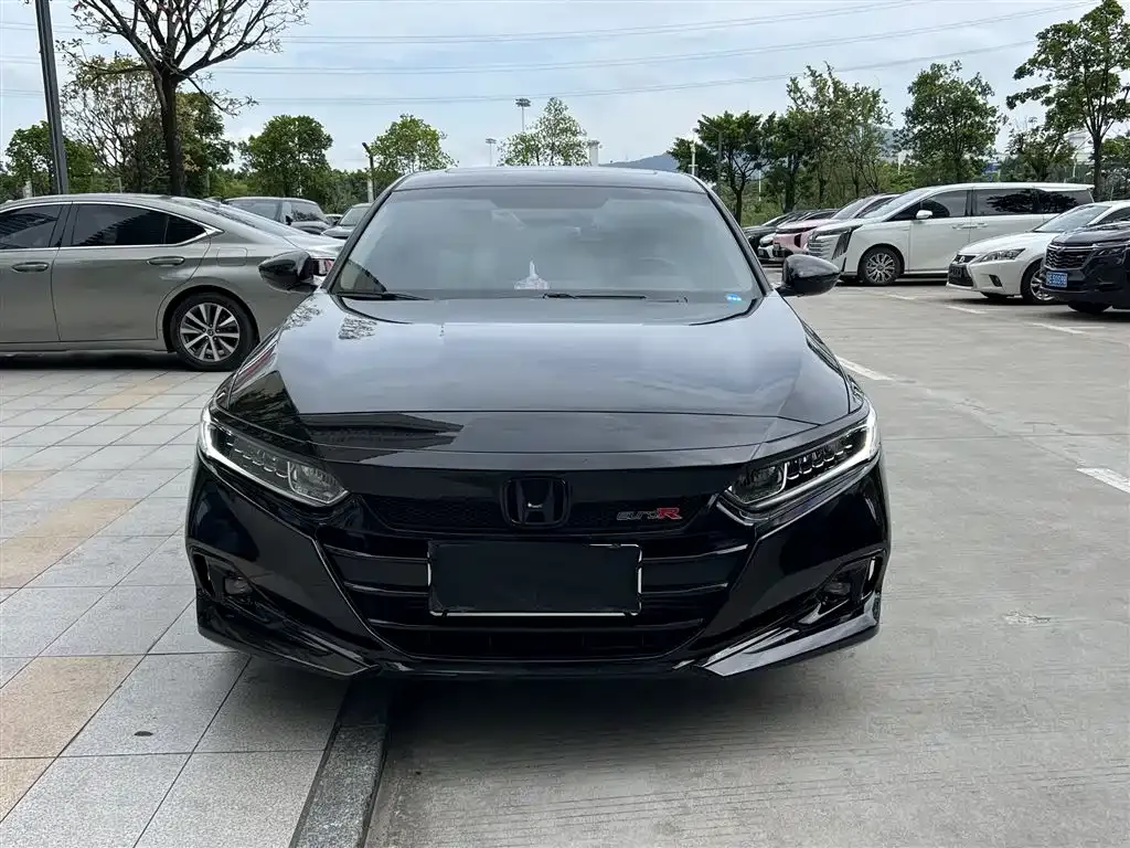 Honda Accord — фото 5
