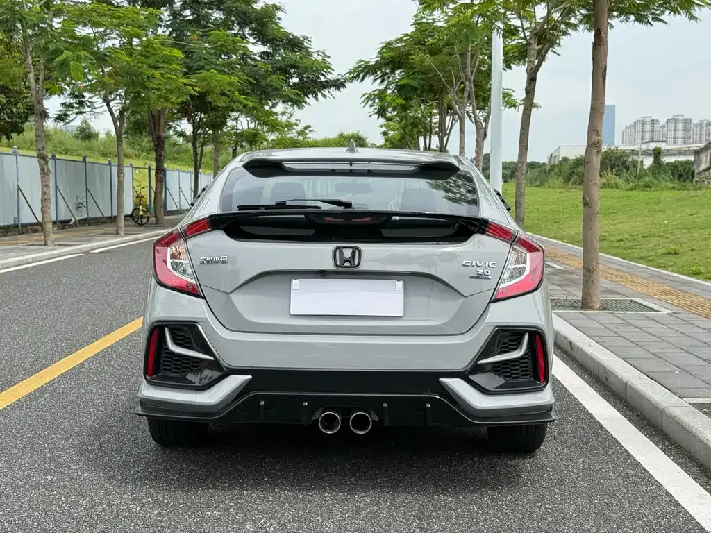 Honda Civic — фото 8