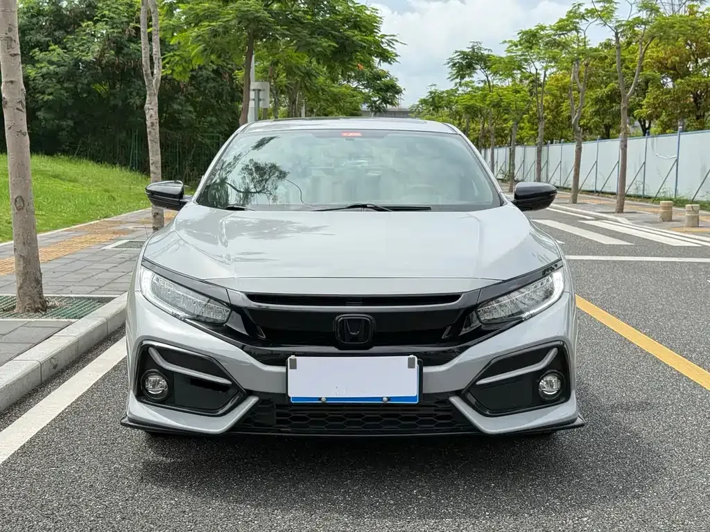 Honda Civic — фото 10