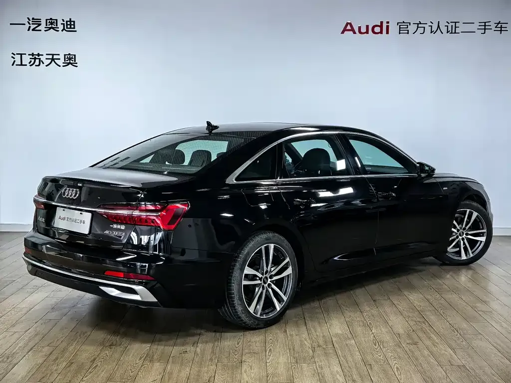 Audi A6L — фото 2