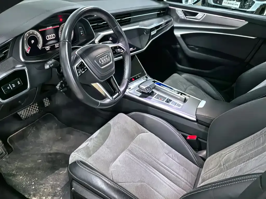 Audi A6L — фото 4