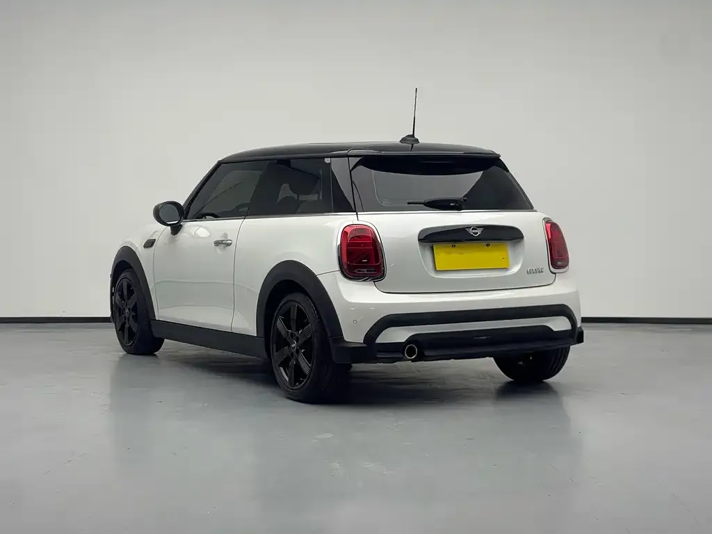 MINI Cooper (3-door) — фото 10