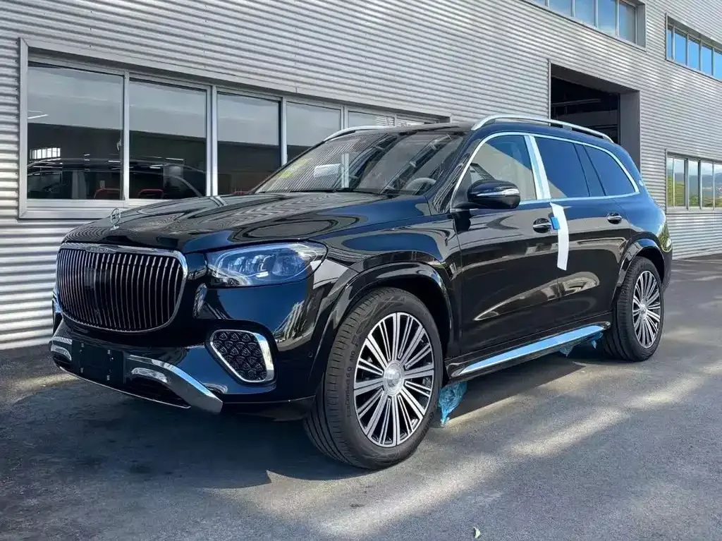 Mercedes-Benz GLS — фото 1