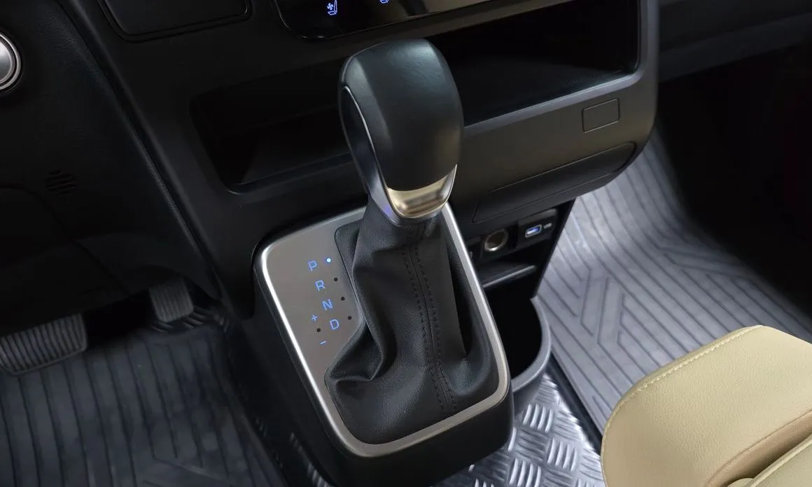 Hyundai Staria — фото 3