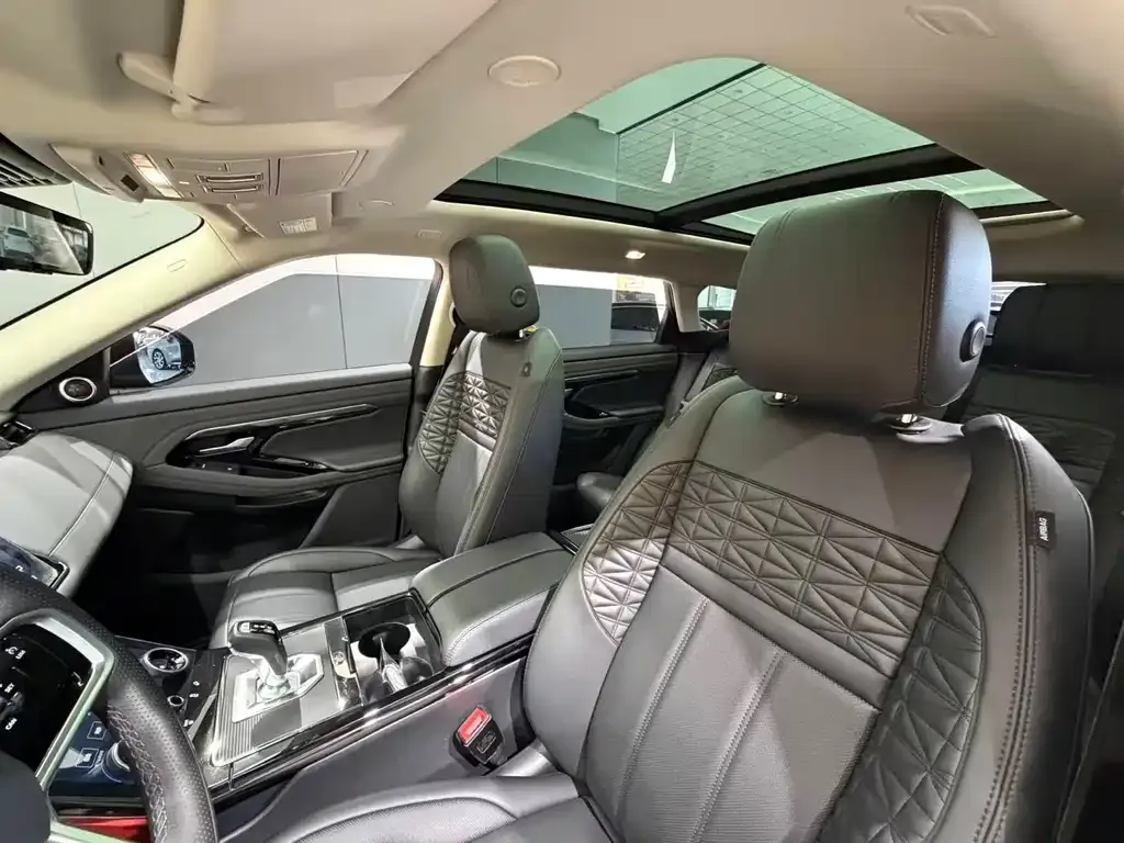 Land Rover Evoque — фото 3