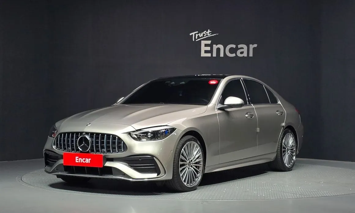 Mercedes-Benz C-Class — фото 1