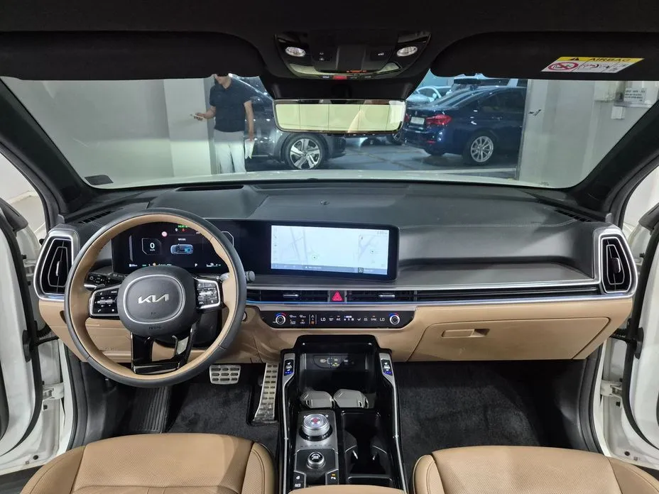 Kia Sorento — фото 7