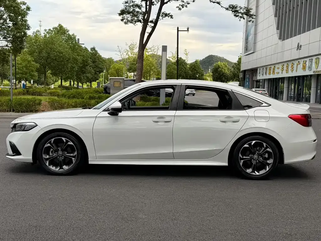 Honda Civic — фото 5