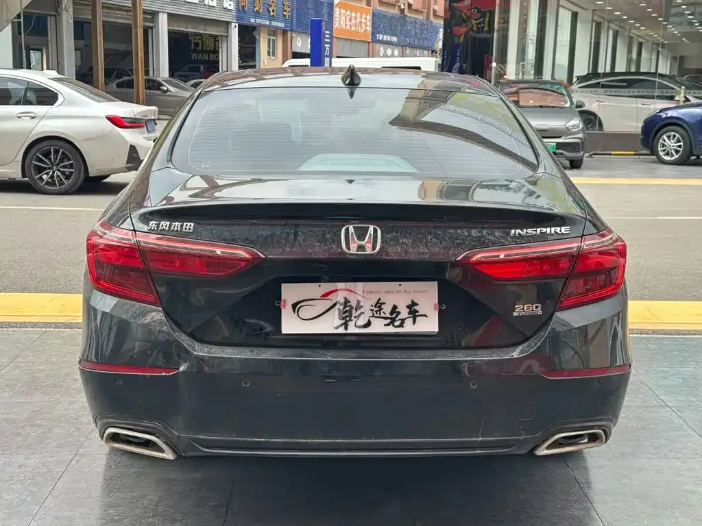 Honda Inspire — фото 6