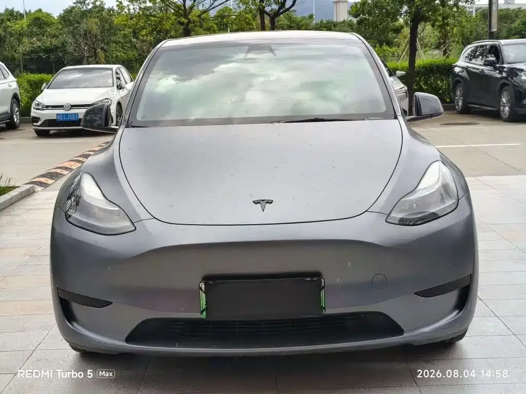 Tesla Model Y — фото 2