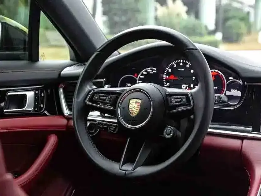 Porsche Panamera — фото 3