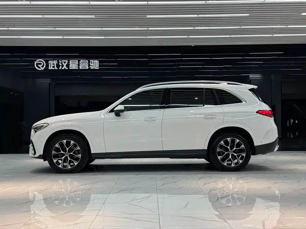 Mercedes-Benz GLC — фото 2