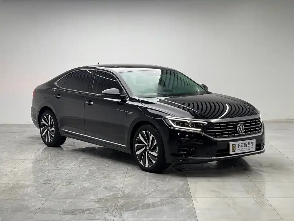 Volkswagen Passat — фото 7