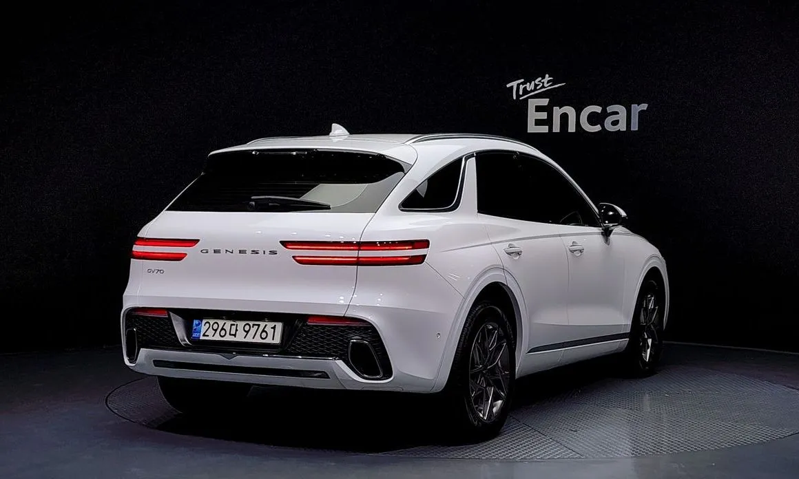 Genesis GV70 — фото 6