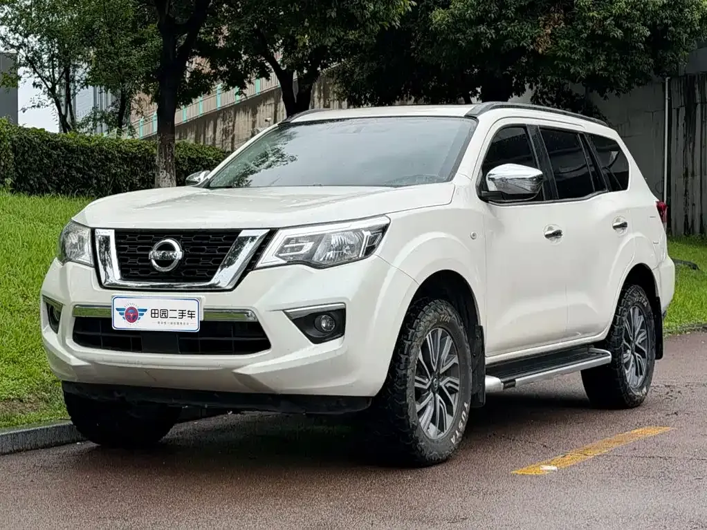 Nissan Terra — фото 1