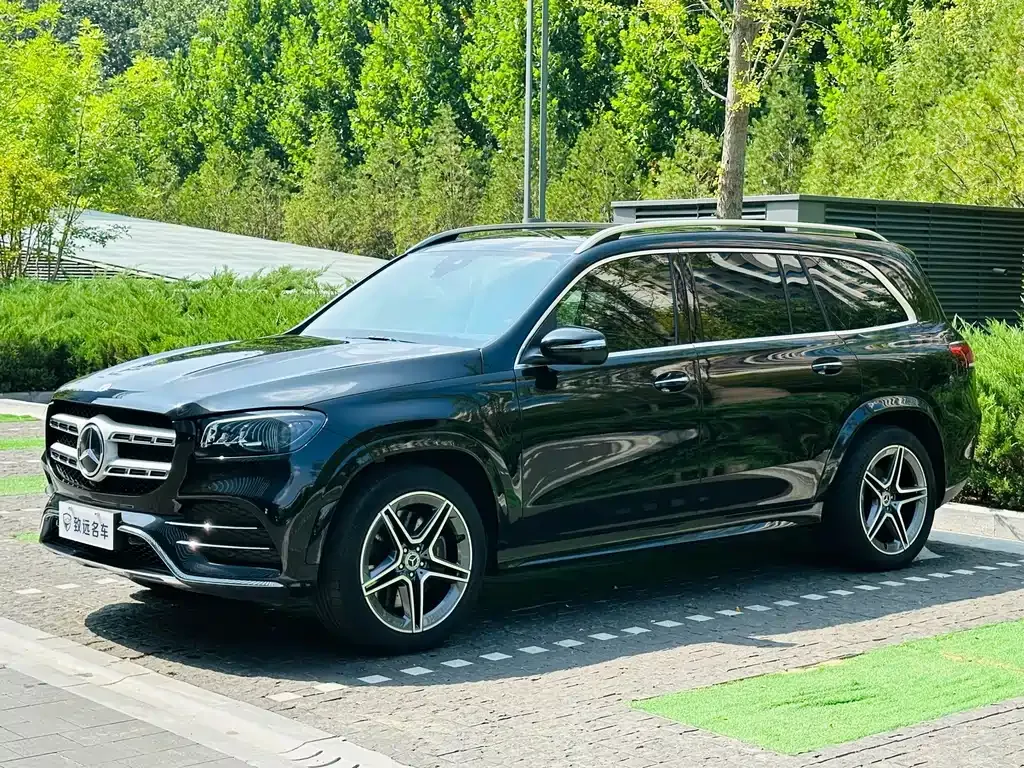 Mercedes-Benz GLS — фото 1
