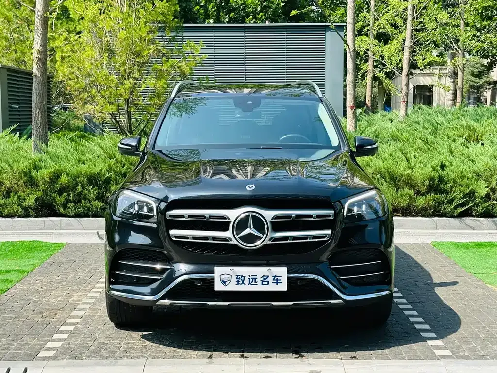 Mercedes-Benz GLS — фото 10