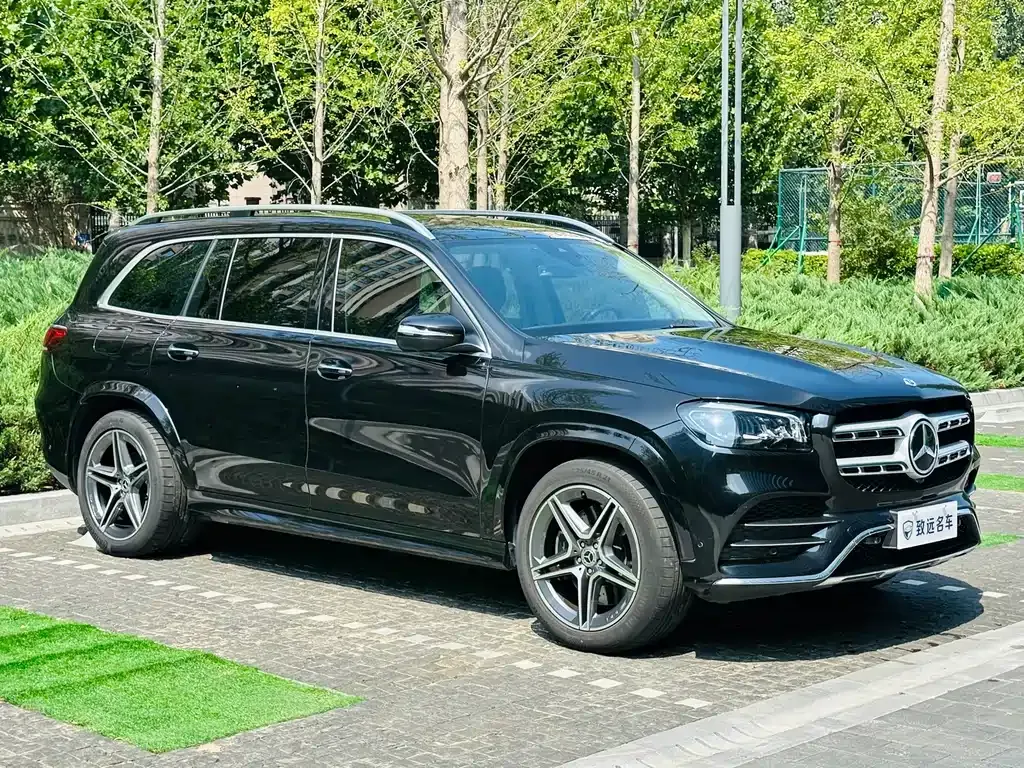 Mercedes-Benz GLS — фото 9