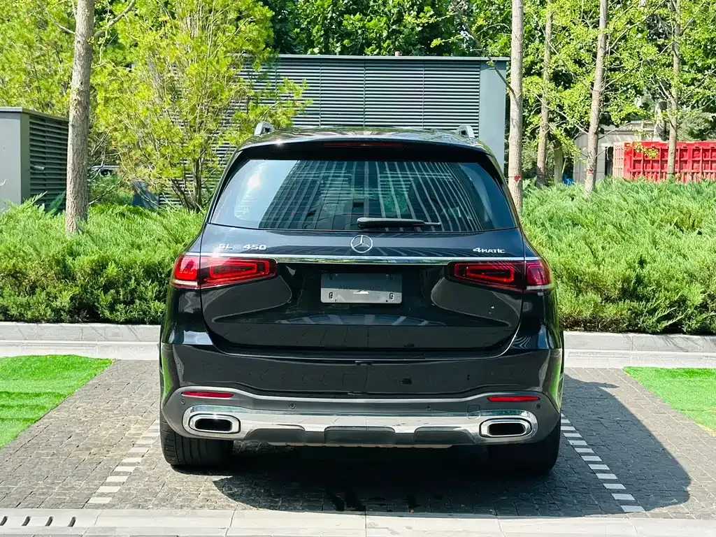 Mercedes-Benz GLS — фото 6