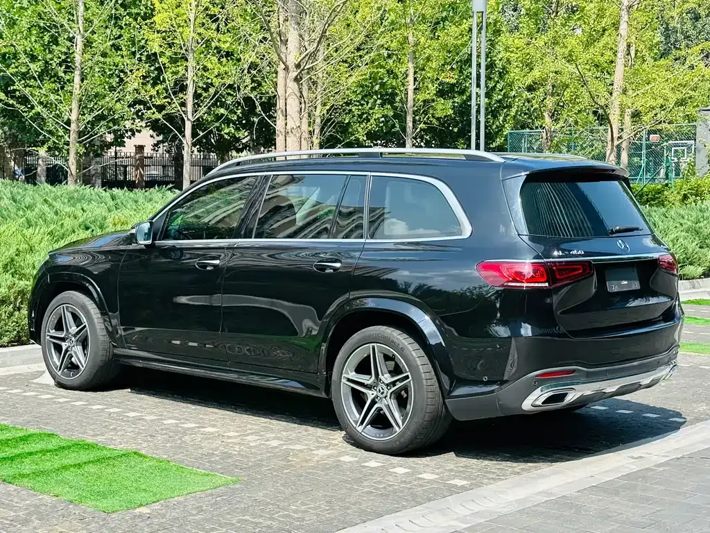 Mercedes-Benz GLS — фото 4