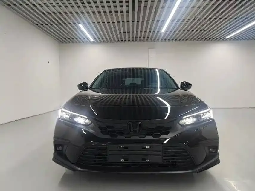 Honda Civic — фото 2