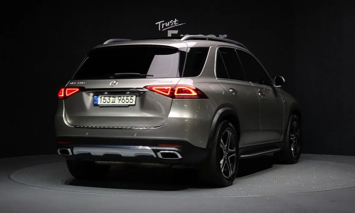Mercedes-Benz GLE-Class — фото 2