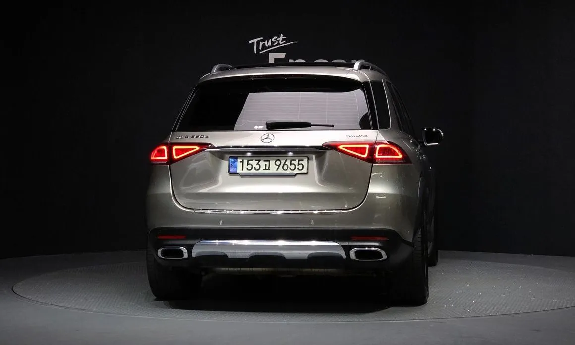 Mercedes-Benz GLE-Class — фото 5