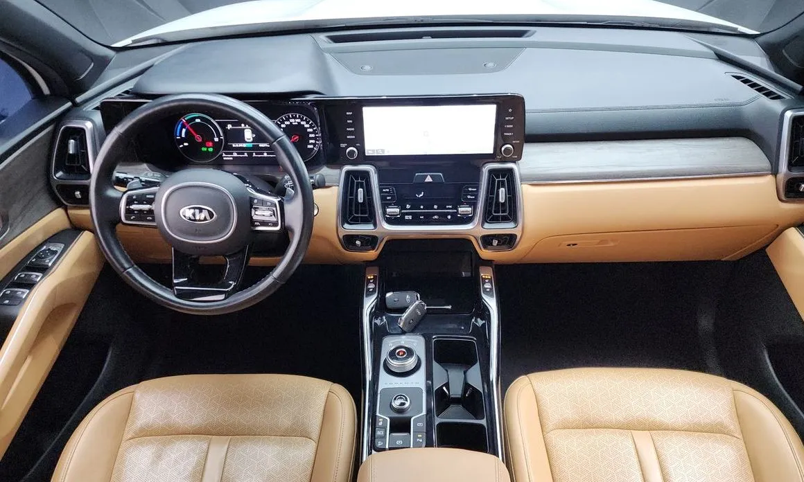 Kia Sorento — фото 9