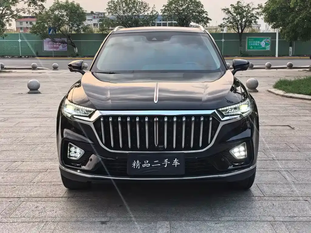 Hongqi HS5 — фото 4