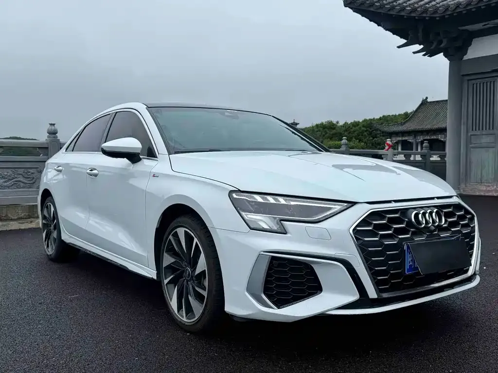 Audi A3 — фото 9