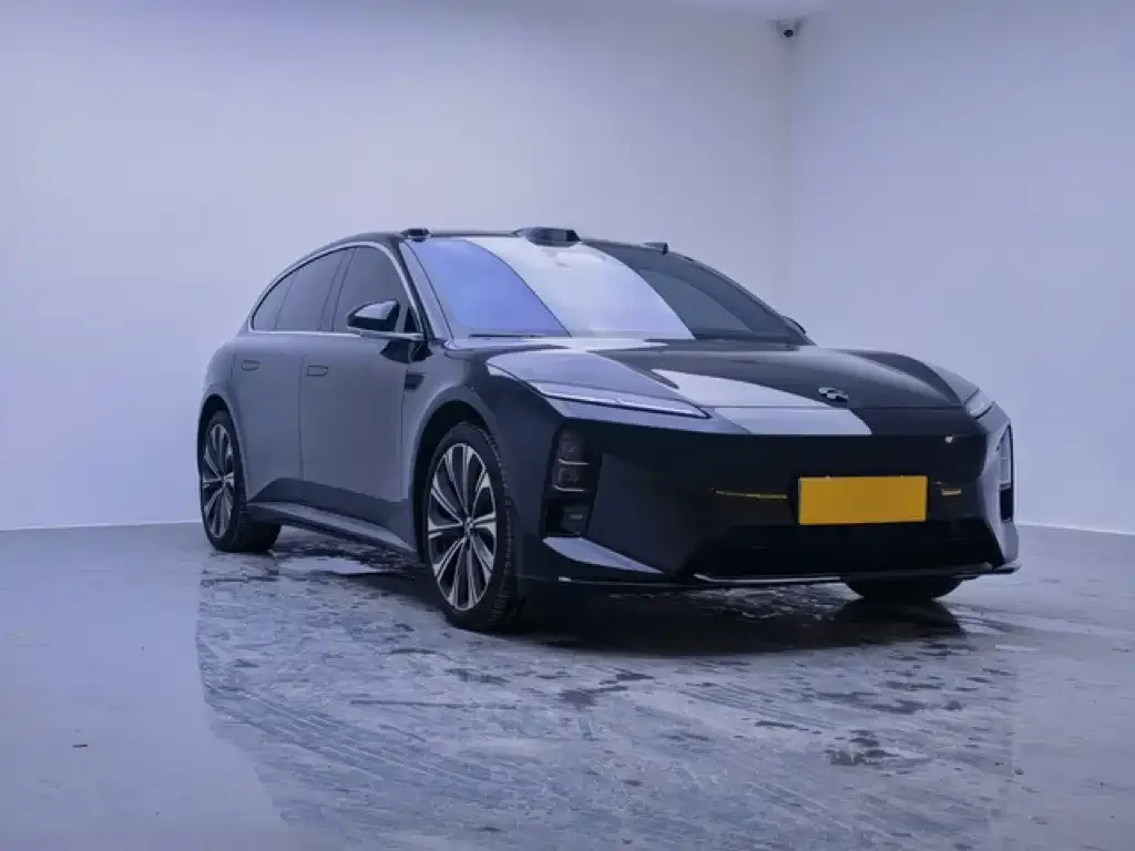 NIO ET5T — фото 10