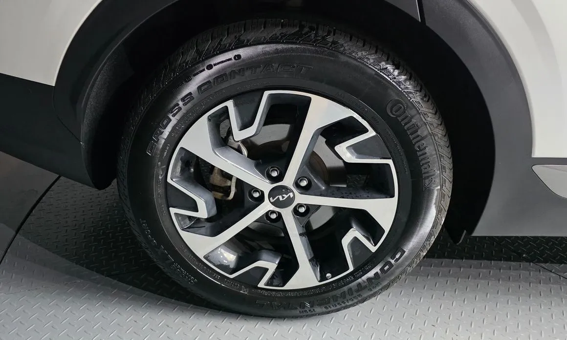 Kia Sportage — фото 7