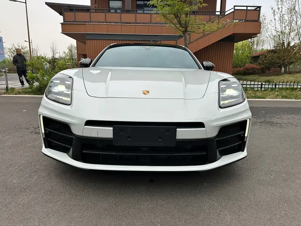 Porsche Panamera — фото 8