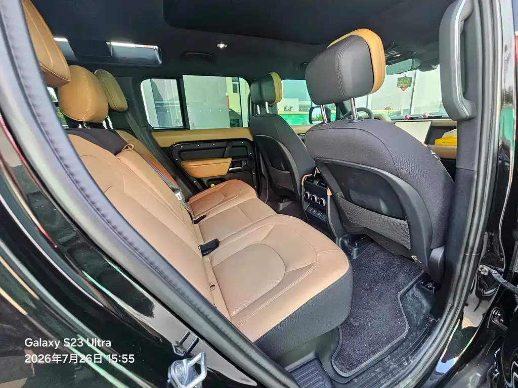 Land Rover Defender — фото 5