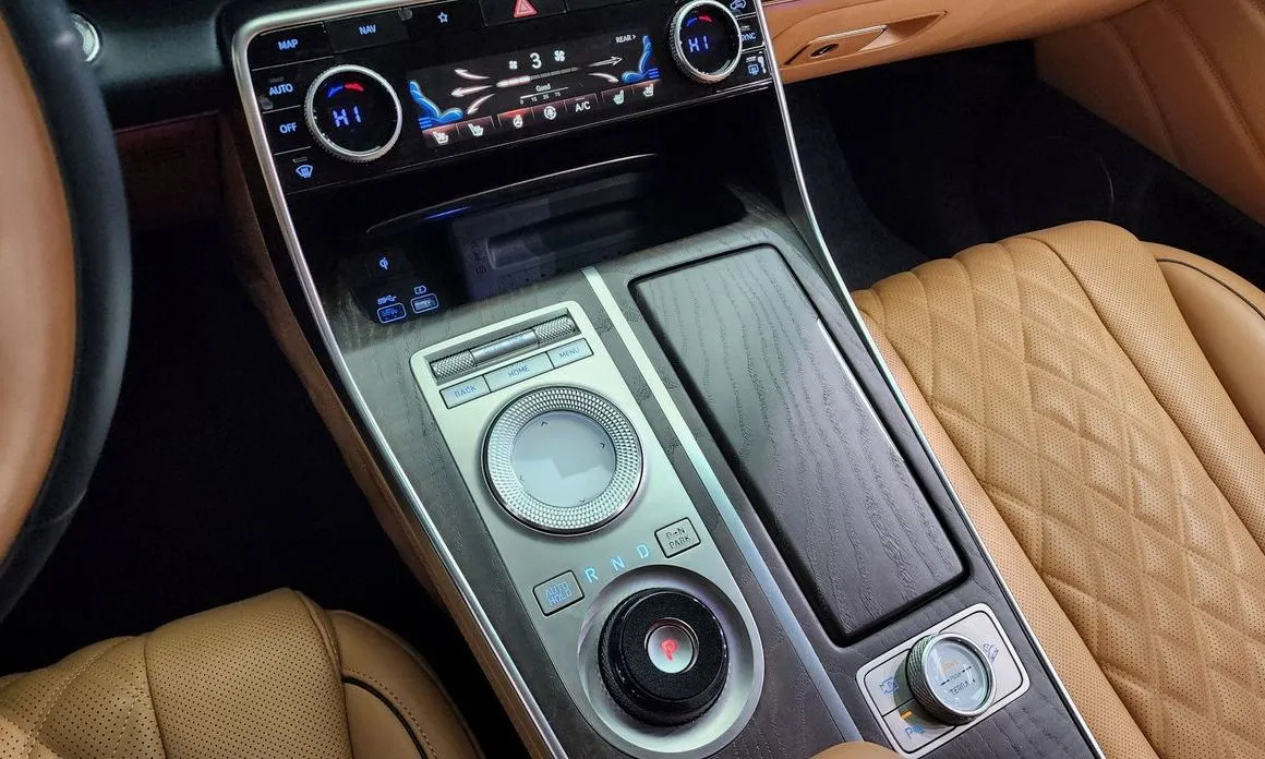 Genesis GV80 — фото 10