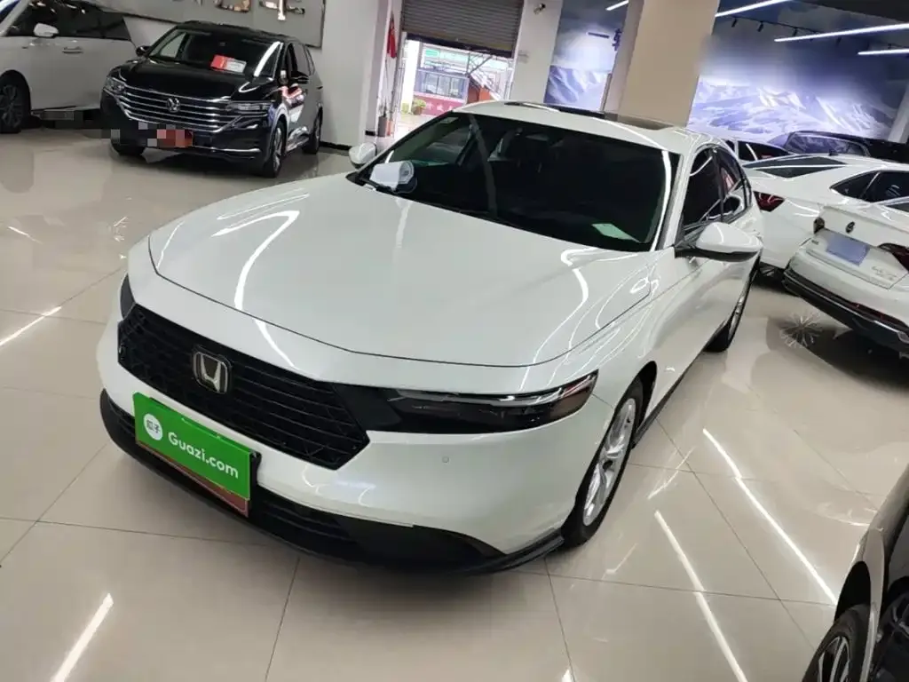 Honda Accord — фото 3